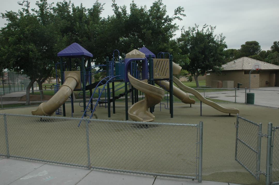 Laurelwood Park