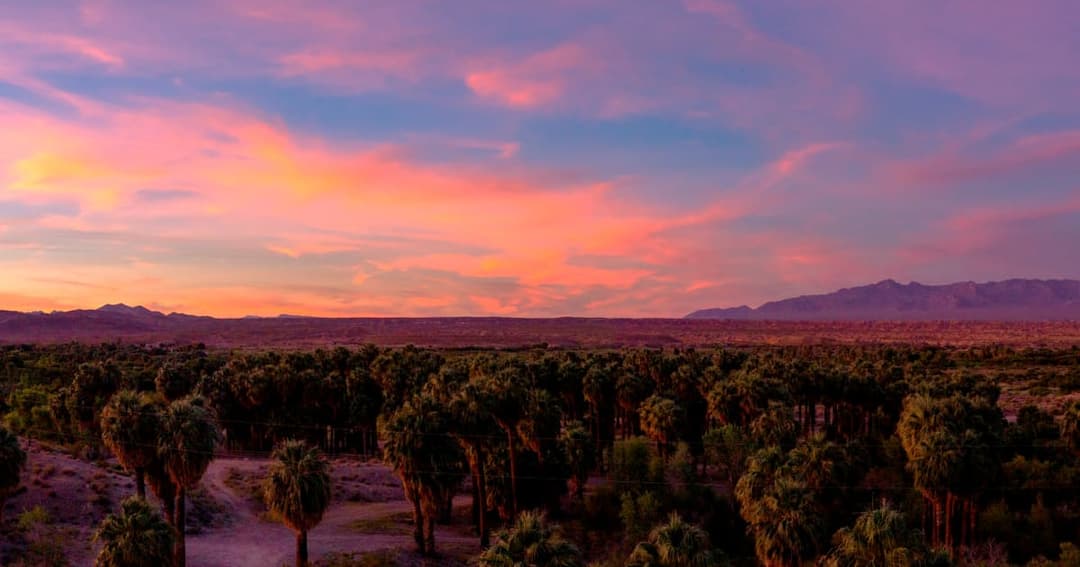 Moapa Valley National Wildlife Refuge, hiking in Moapa
