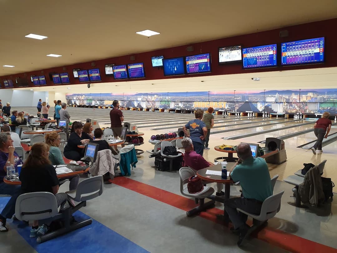 Suncoast Lanes, bowling in Las Vegas