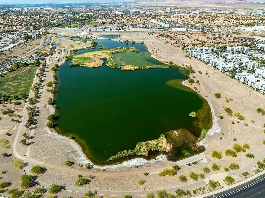 Railroad Lake, fishing in Henderson