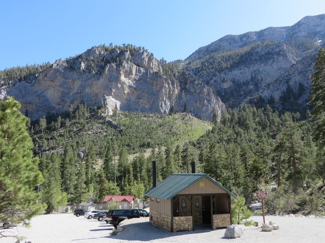 Spring Mountains National Recreation Area Office, hiking in Las Vegas