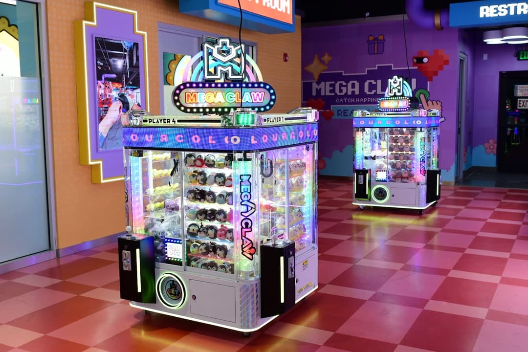 MEGA CLAW, amusement centers in Las Vegas