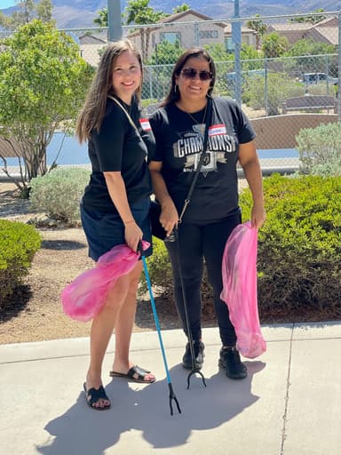 Volunteers of Vegas