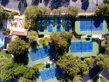 Canyon Gate Racquet Shop